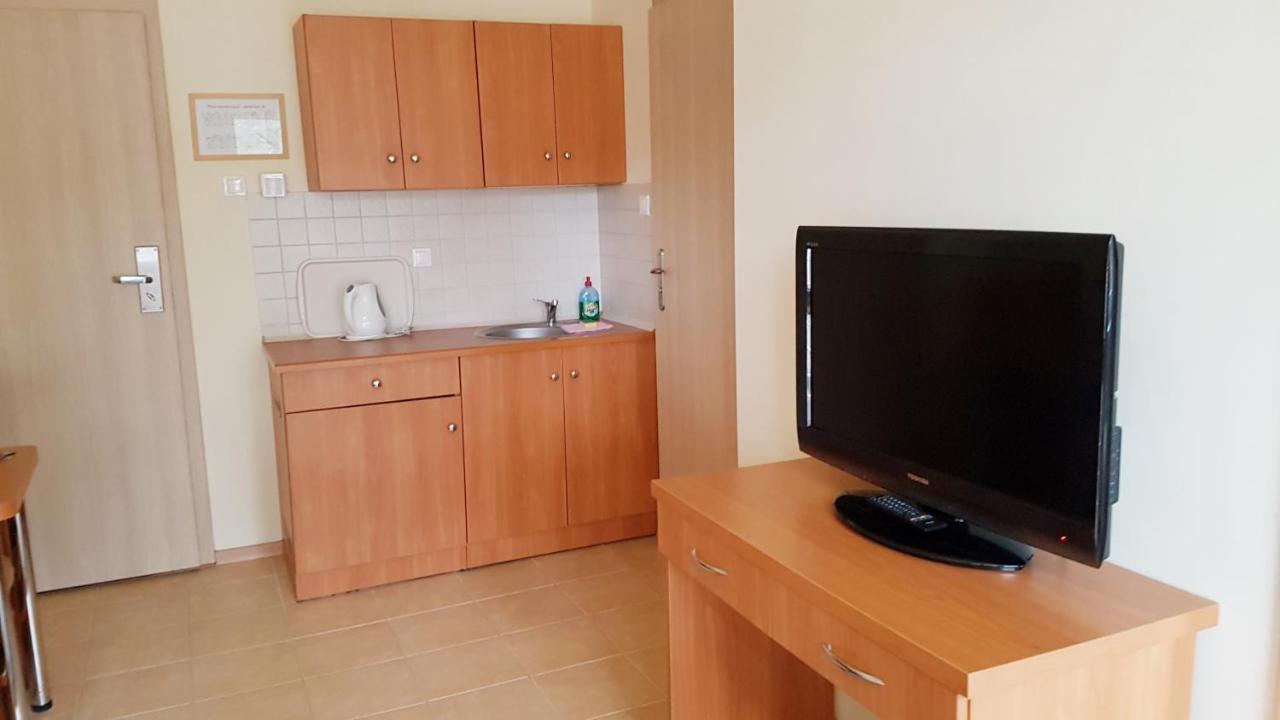 Osrodek Wczasowy Bursztyn Hotel กดัญสก์ ภายนอก รูปภาพ